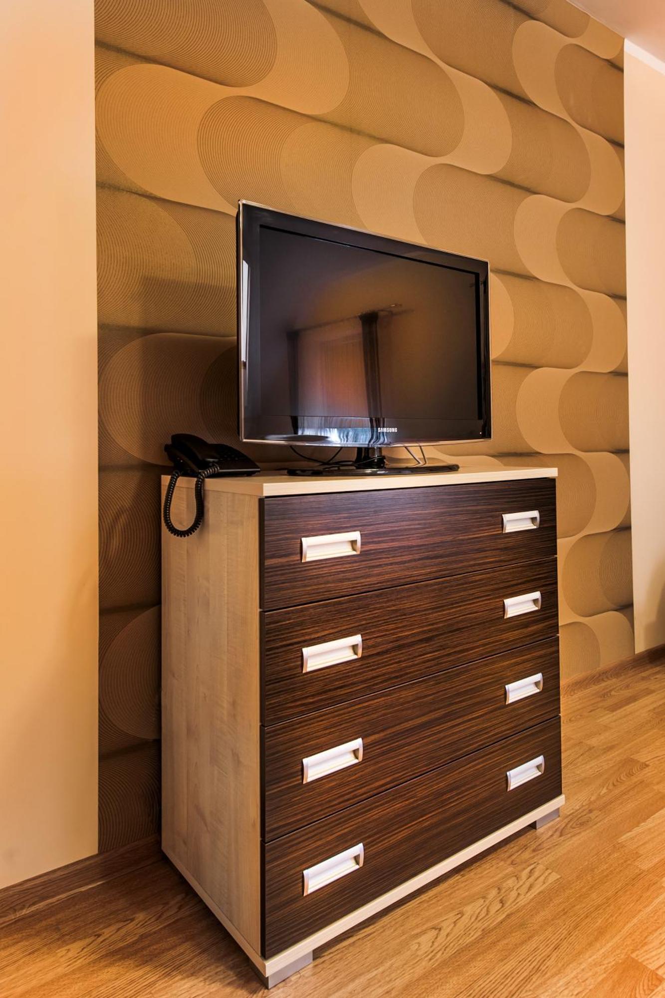 Trzy Korony Hotel Glogow Malopolski Ruang foto